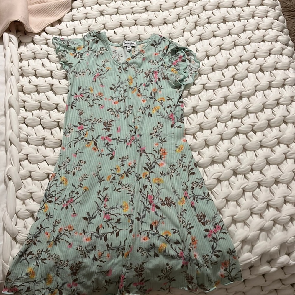 Cute floral min dress